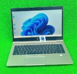 HP 840 G5 8th Ci5 laptop with display