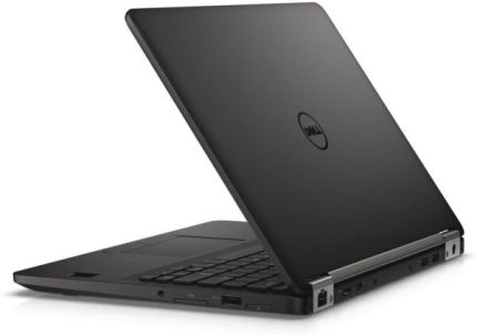Dell 5290 8th Gen laptop lid half open