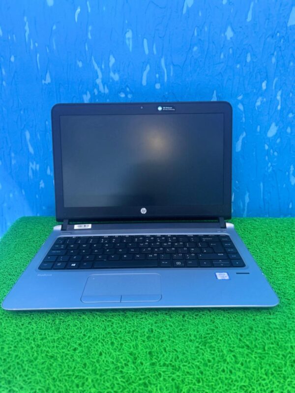 Hp probook 430g3 i5/8gb/256ssd 6th gen