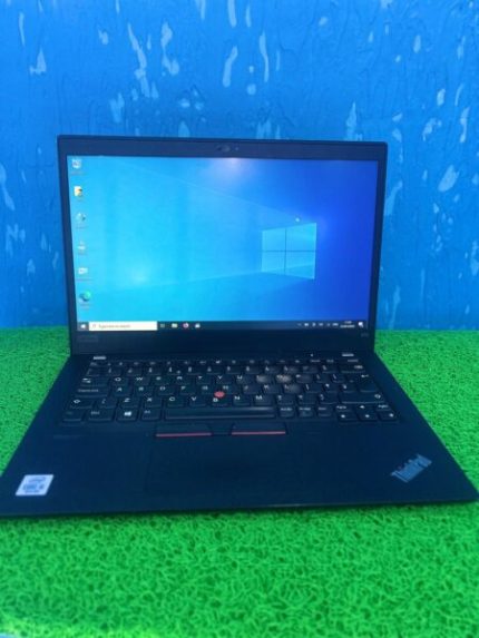 Lenovo ThinkPad X13 notebook with Windows desktop