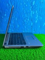 HP 725 G4 laptop showing keyboard and ports