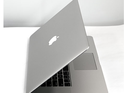 𝐀𝐩𝐩𝐥𝐞 𝐌𝐚𝐜𝐁𝐨𝐨𝐤 𝐏𝐫𝐨 𝟏𝟓" (𝟐𝟎𝟏𝟓) 𝐈𝟕 𝟏𝟔𝐆𝐁 𝐑𝐀𝐌 𝟐𝟓𝟔𝐆𝐁 𝐒𝐒𝐃 (𝐄𝐗𝐔𝐊)