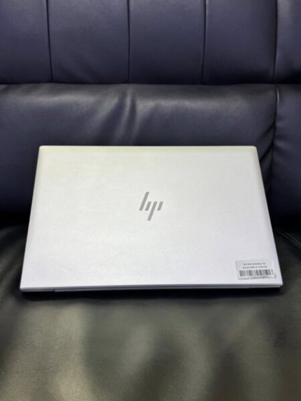 Closed HP EliteBook 840 G8 with HP logo